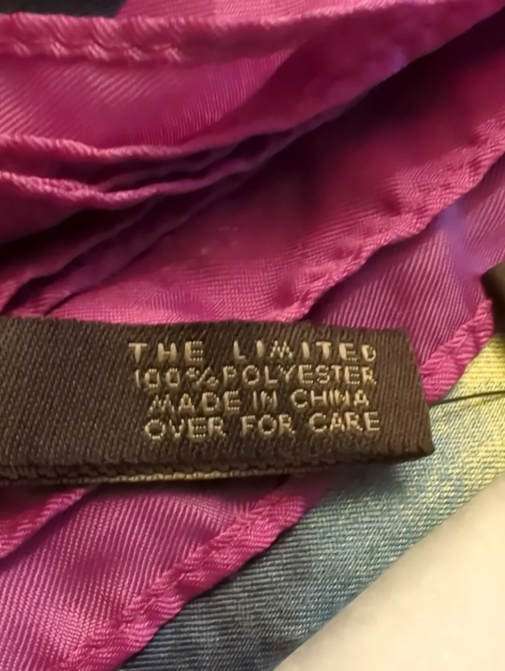 The Limited City Girls Scarf 40x40